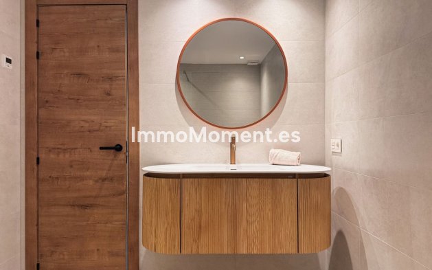 Resale - Townhouse - Estepona - Estepona Centro