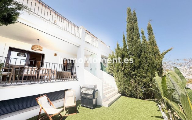 Resale - Townhouse - Estepona - Estepona Centro