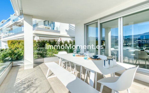Resale - Apartment - Estepona - Estepona Centro