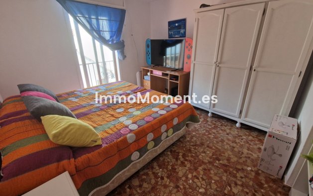 Resale - Townhouse - Estepona - Estepona Centro