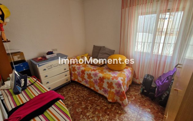 Resale - Townhouse - Estepona - Estepona Centro