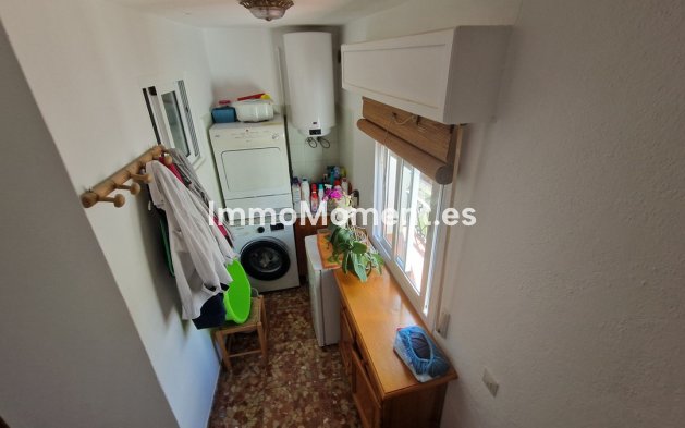 Resale - Townhouse - Estepona - Estepona Centro