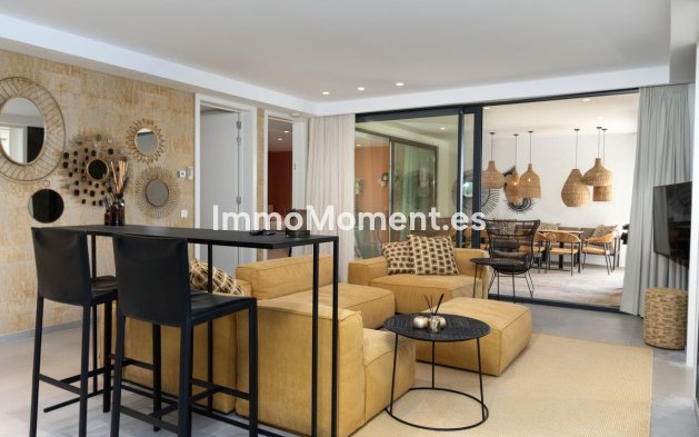 Resale - Detached villa - Marbella - Cabopino