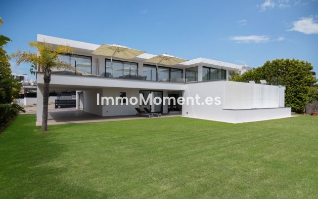 Resale - Detached villa - Marbella - Cabopino