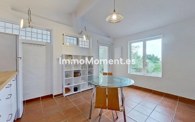 Resale - Detached villa - Inland  - Alhaurín el Grande Centro