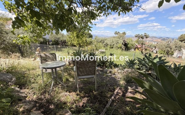 Resale - Detached villa - Inland  - Alhaurín el Grande Centro