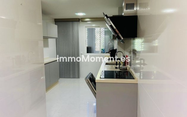 Wiederverkauf - Wohnung - Marbella - Elviria