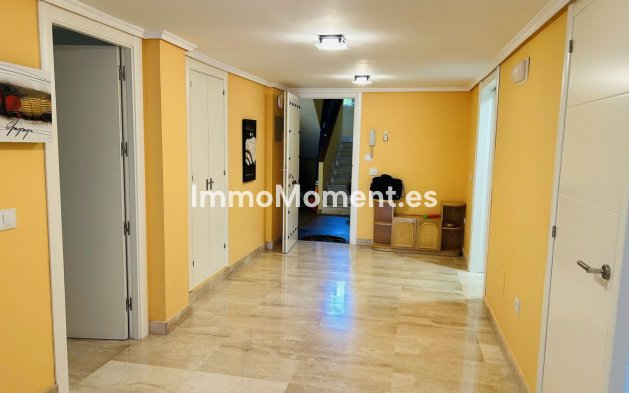Wiederverkauf - Wohnung - Marbella - Elviria