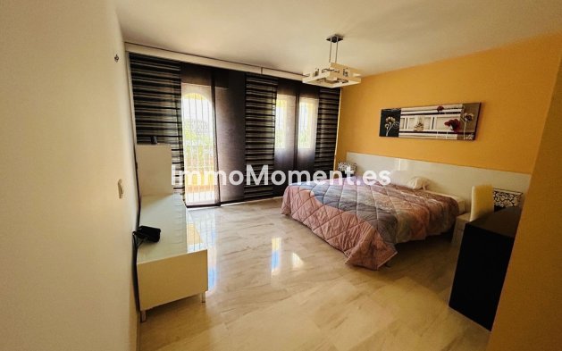 Wiederverkauf - Wohnung - Marbella - Elviria