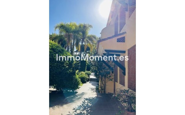 Wiederverkauf - Wohnung - Marbella - Elviria