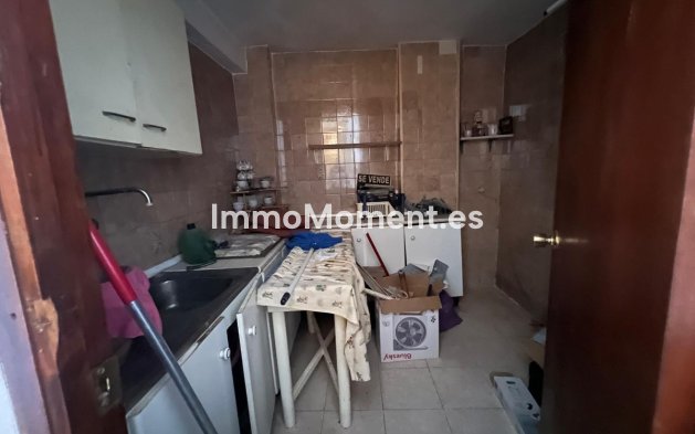 Resale - Detached villa - Inland  - Coín