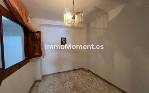 Resale - Detached villa - Inland  - Coín