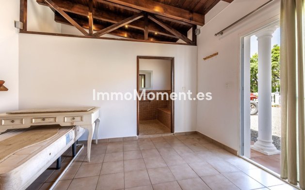 Resale - Detached villa - Inland  - Alhaurín el Grande Centro