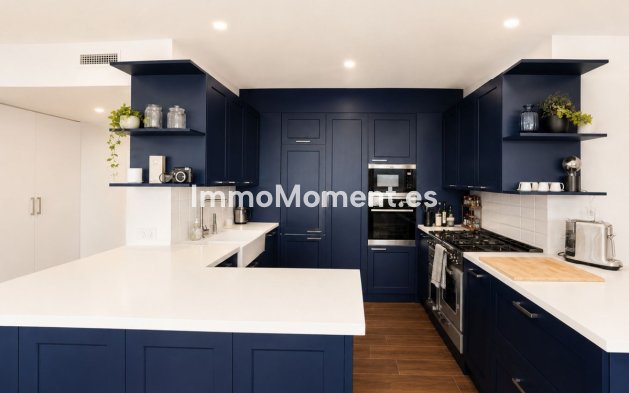 Resale - Country house - Estepona - Estepona Centro