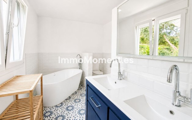Resale - Country house - Estepona - Estepona Centro