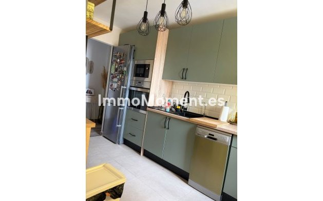 Resale - Apartment - Fuengirola - Fuengirola Centro