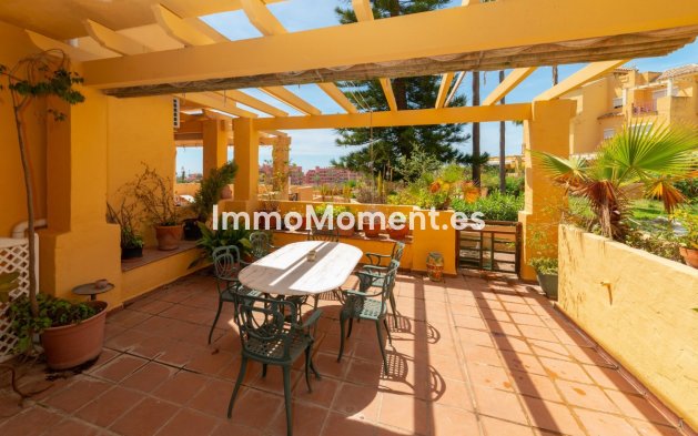 Resale - Townhouse - Estepona - Estepona Centro