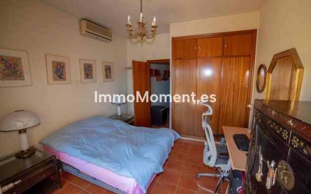 Resale - Townhouse - Estepona - Estepona Centro