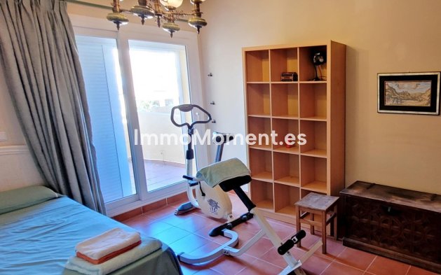 Resale - Townhouse - Estepona - Estepona Centro