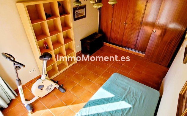Resale - Townhouse - Estepona - Estepona Centro