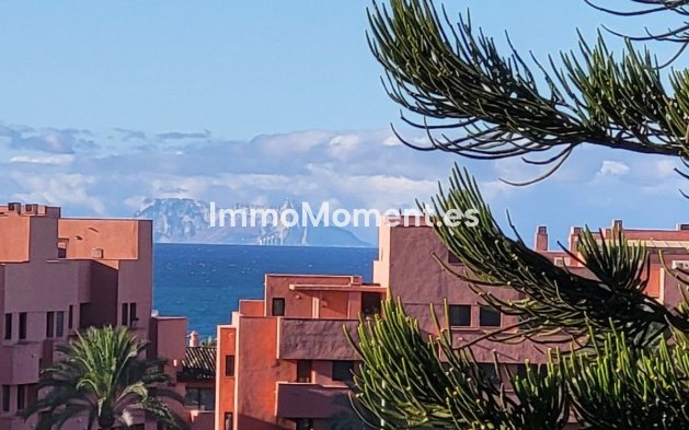 Resale - Townhouse - Estepona - Estepona Centro