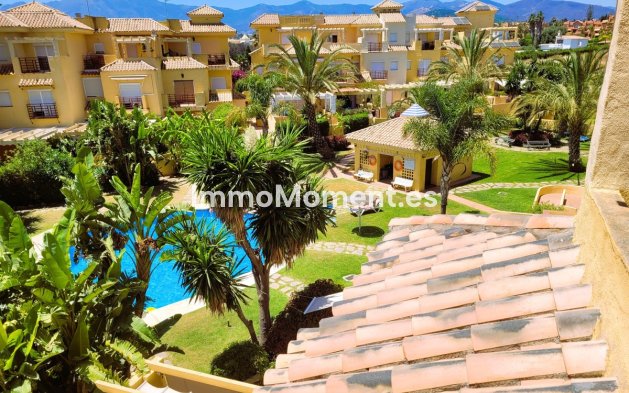 Resale - Townhouse - Estepona - Estepona Centro