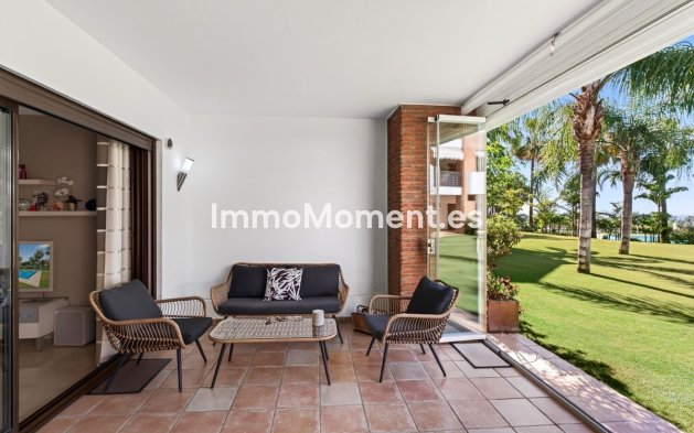 Resale - Apartment - Estepona - Estepona Centro