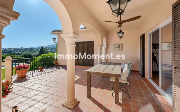 Resale - Detached villa - Estepona - Estepona Centro
