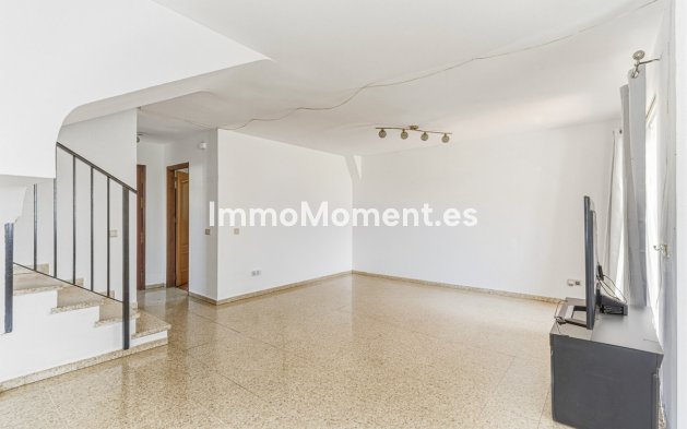 Resale - Townhouse - Estepona - Estepona Centro