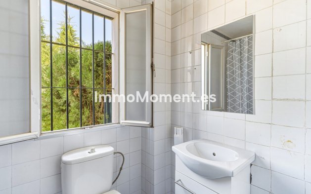 Resale - Townhouse - Estepona - Estepona Centro