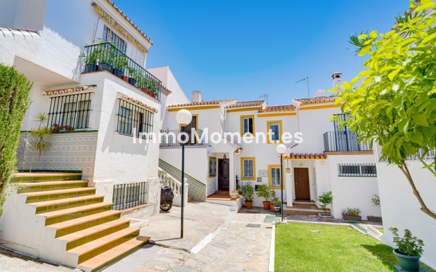 Resale - Townhouse - Estepona - Estepona Centro