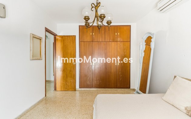Resale - Townhouse - Estepona - Estepona Centro