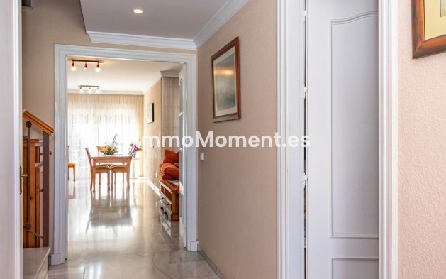 Resale - Townhouse - Estepona - Estepona Centro