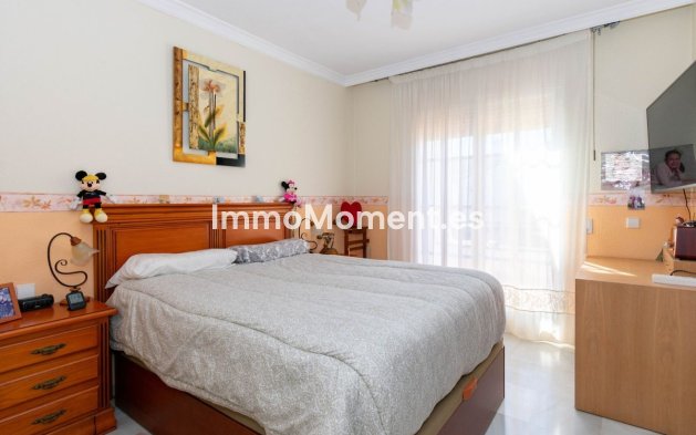 Resale - Townhouse - Estepona - Estepona Centro