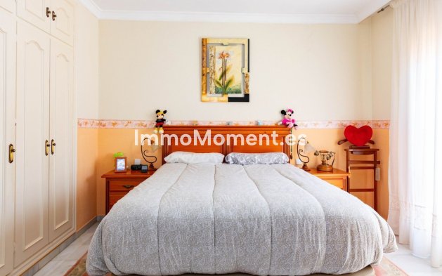 Resale - Townhouse - Estepona - Estepona Centro
