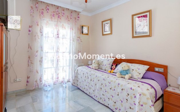 Resale - Townhouse - Estepona - Estepona Centro