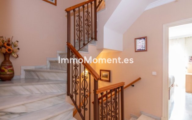 Resale - Townhouse - Estepona - Estepona Centro