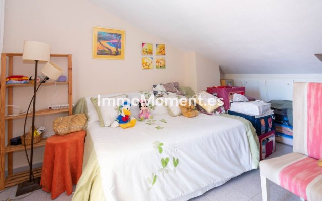 Resale - Townhouse - Estepona - Estepona Centro