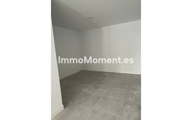 Resale - Apartment - Málaga - Bajondillo