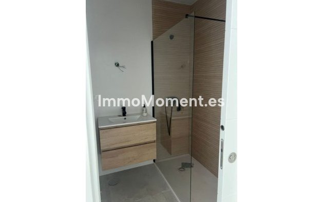 Resale - Apartment - Málaga - Bajondillo