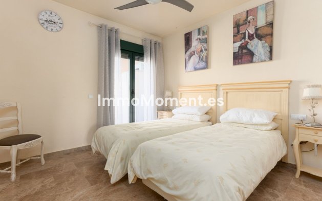 Resale - Apartment - Marbella - San Pedro de Alcántara
