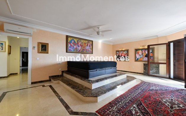 Resale - Detached villa - Inland  - Alhaurín el Grande Centro