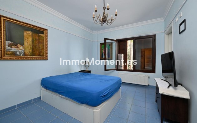 Resale - Detached villa - Inland  - Alhaurín el Grande Centro