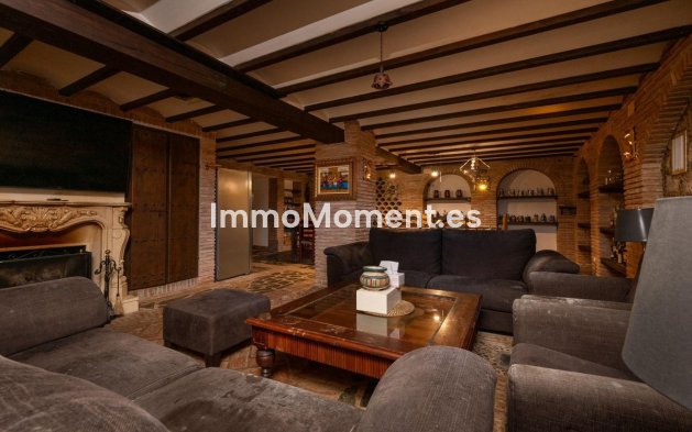 Resale - Detached villa - Inland  - Alhaurín el Grande Centro