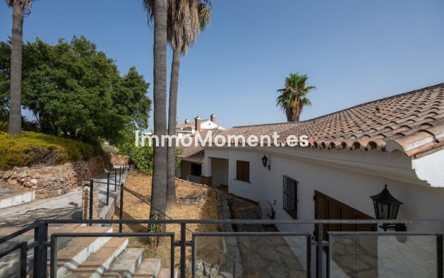 Resale - Detached villa - Inland  - Alhaurín el Grande Centro