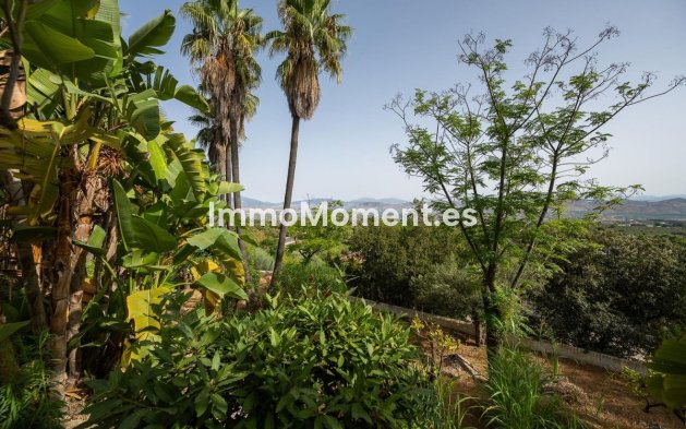 Resale - Detached villa - Inland  - Alhaurín el Grande Centro