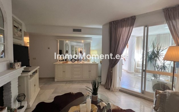 Resale - Apartment - Benalmadena - Benalmadena Centro