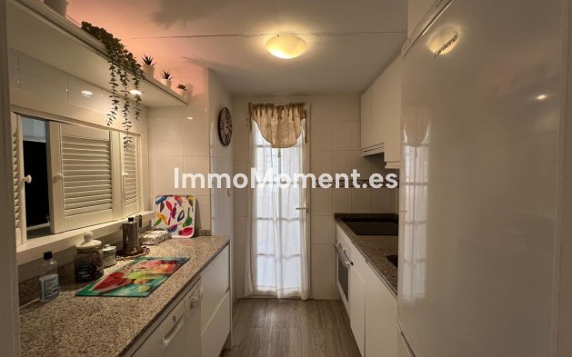 Resale - Apartment - Benalmadena - Benalmadena Centro