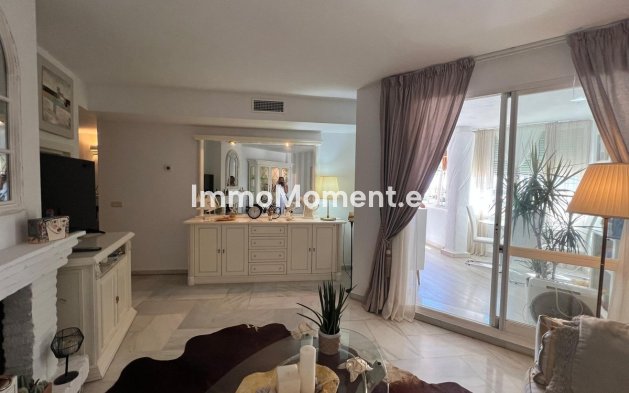 Resale - Apartment - Benalmadena - Benalmadena Centro