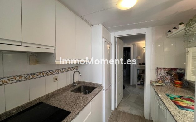 Resale - Apartment - Benalmadena - Benalmadena Centro